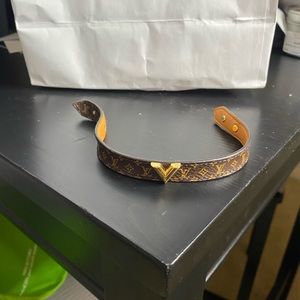 Louis Vuitton Essential V Bracelet